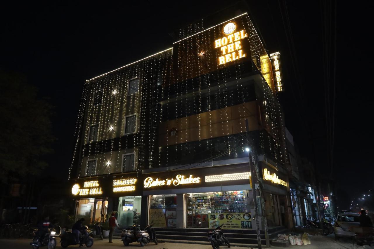 Hotel The Bell Ludhiana Extérieur photo